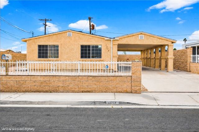 1717 West Cartier Avenue, North Las Vegas, NV 89032