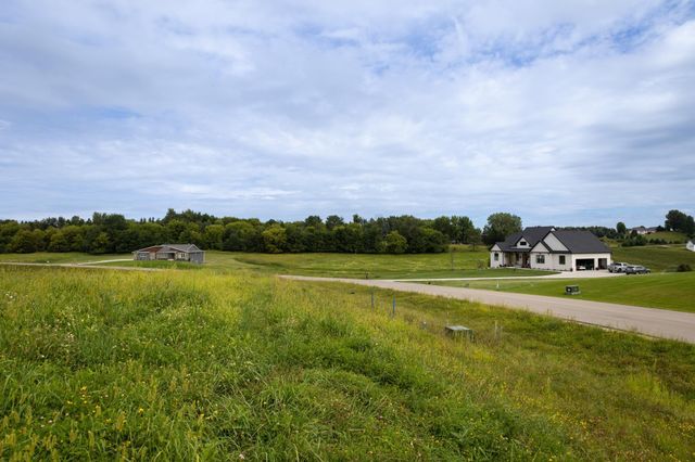 L4B1 Boelter Estates Drive NW, Rochester, MN 55901