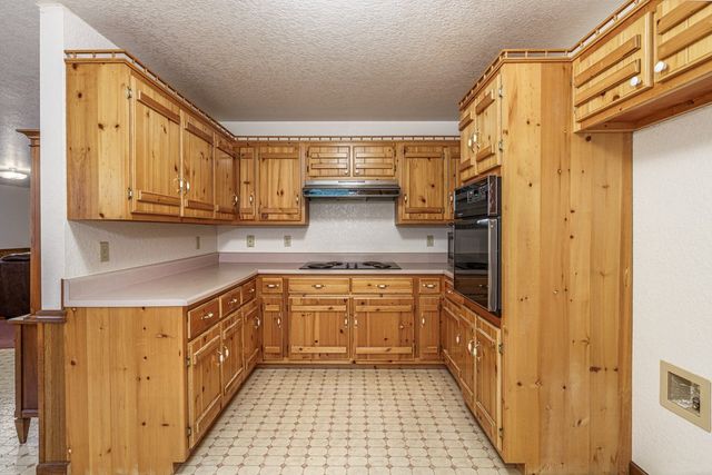 101 Dillard Street, Murphy, NC 28906