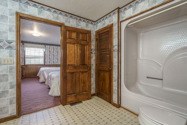 101 Dillard Street, Murphy, NC 28906