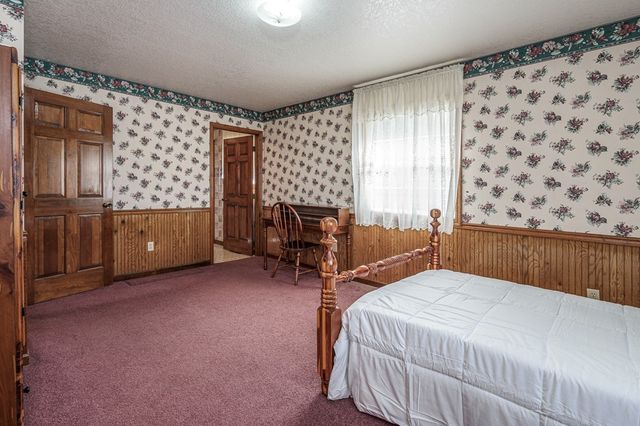 101 Dillard Street, Murphy, NC 28906