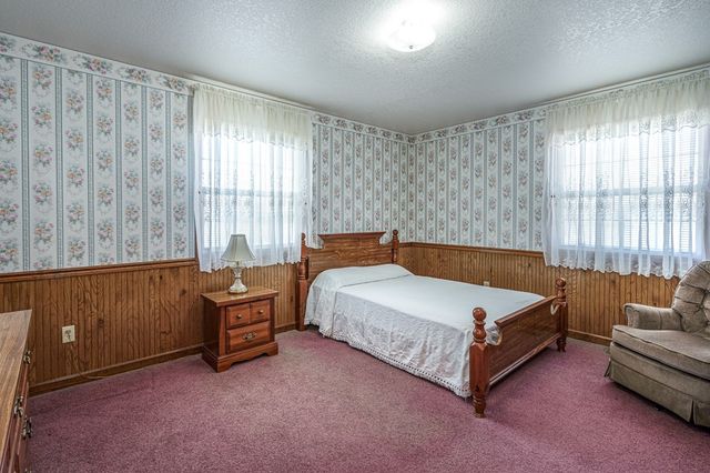 101 Dillard Street, Murphy, NC 28906