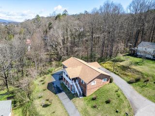 101 Dillard Street, Murphy, NC 28906