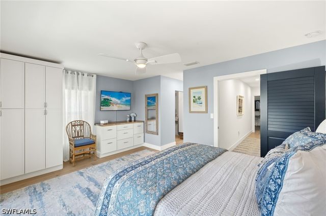 1060 6th ST S 1060, Naples, FL 34102