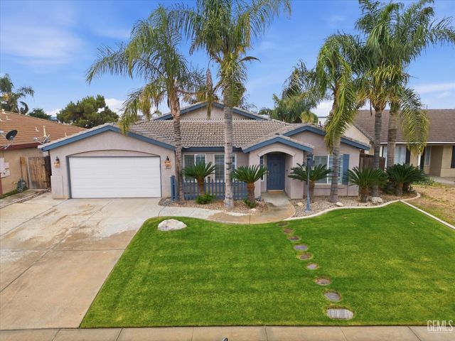 3915 Pescara Street, Bakersfield, CA 93308