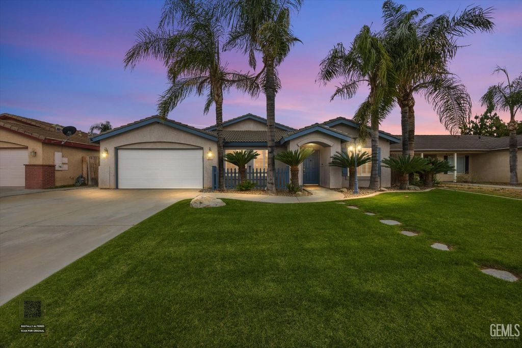 3915 Pescara Street, Bakersfield, CA 93308
