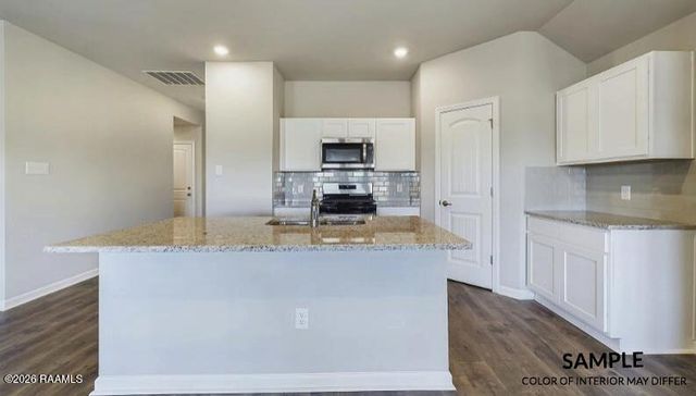 169 Ivywood Court, Duson, LA 70529