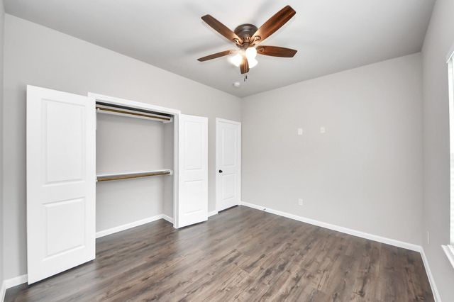 314 Carlos Leal Drive, Dayton, TX 77535