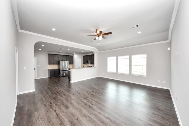 314 Carlos Leal Drive, Dayton, TX 77535