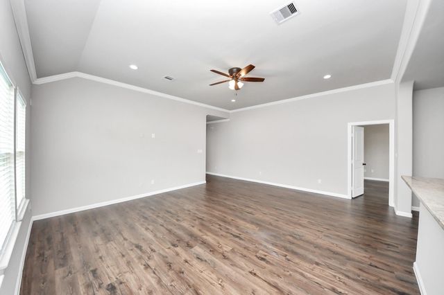 314 Carlos Leal Drive, Dayton, TX 77535