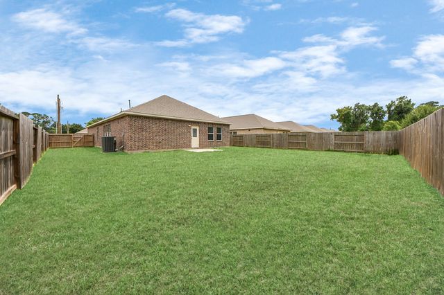 314 Carlos Leal Drive, Dayton, TX 77535
