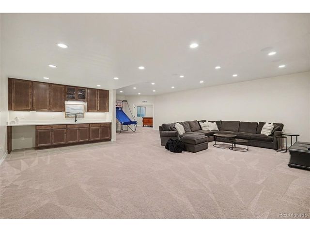 9496 Winding Hill Way, Lone Tree, CO 80124