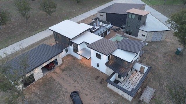 9003 King Air Drive, Granbury, TX 76049