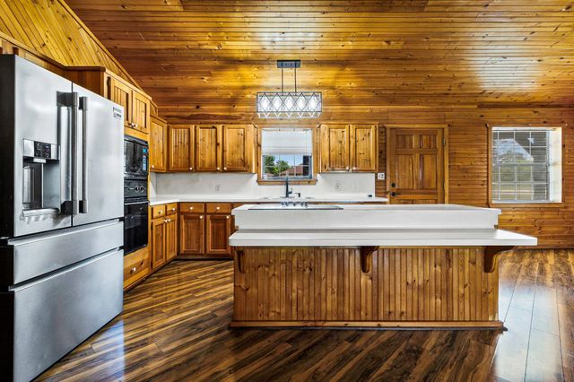 344 Birch Drive, Onalaska, TX 77360