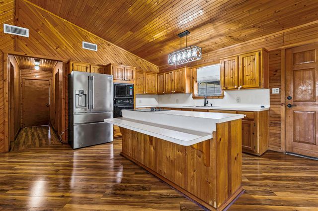 344 Birch Drive, Onalaska, TX 77360