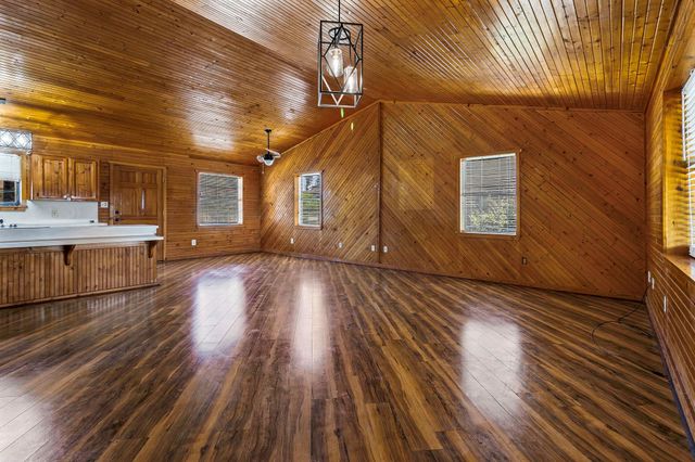 344 Birch Drive, Onalaska, TX 77360