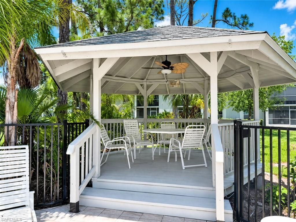 7074 Nantucket CIR 5, NORTH FORT MYERS, FL 33917 — photo 4