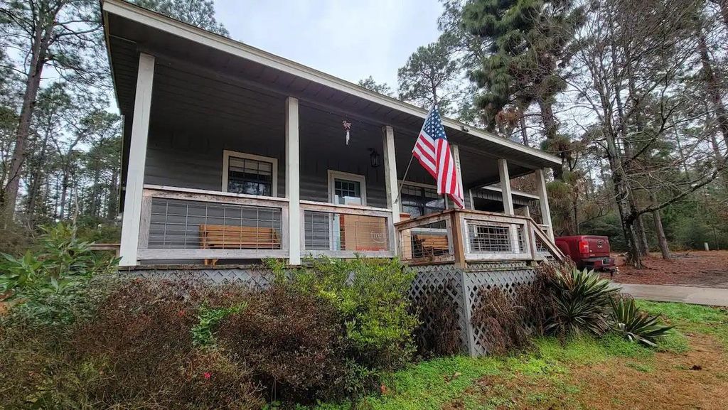 177 Sugarberry, Brookeland, TX 75931