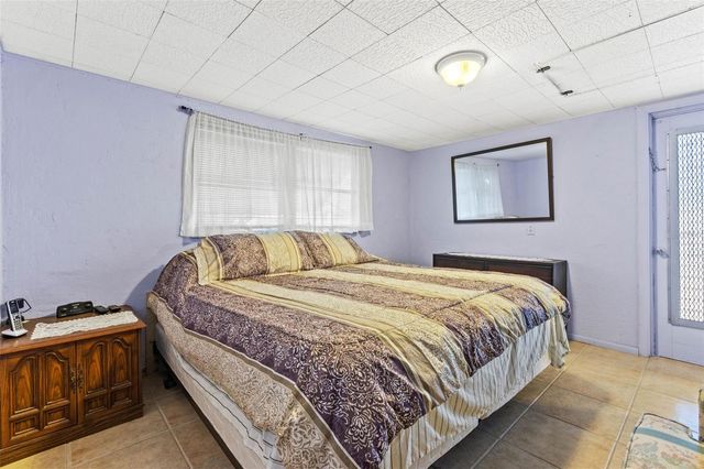 4851 W GANDY BOULEVARD B2L25, Tampa, FL 33611