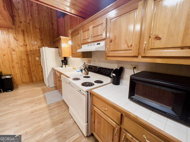 893 Hooper Road, Cleveland, GA 30528