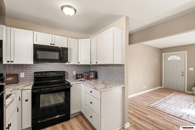 4320 W Street, Lincoln, NE 68503