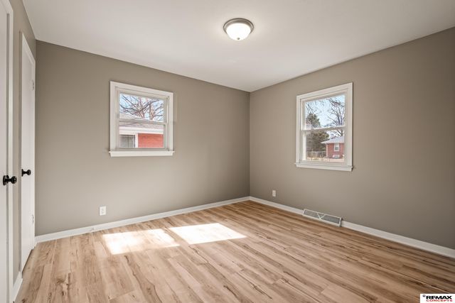 4320 W Street, Lincoln, NE 68503