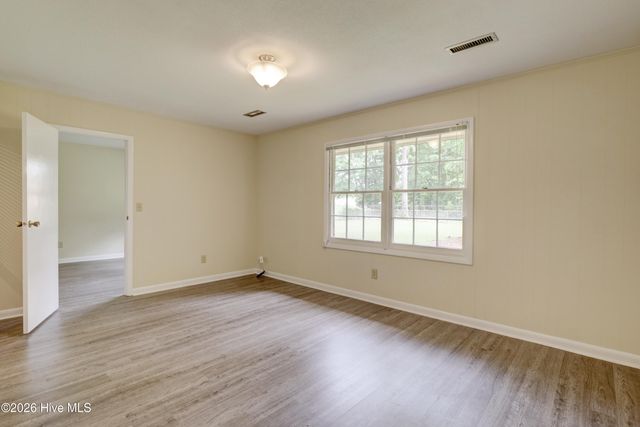 4010 Lake Avenue, Wilmington, NC 28403