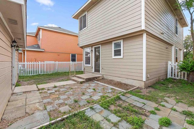 280 Strawn, Kyle, TX 78640
