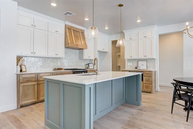 1210 Tawny Hills Road, Piedmont, OK 73078