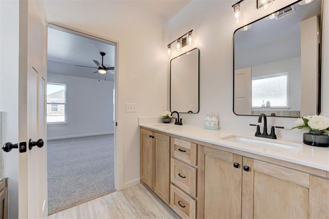 1210 Tawny Hills Road, Piedmont, OK 73078