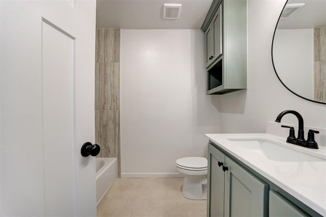 1210 Tawny Hills Road, Piedmont, OK 73078