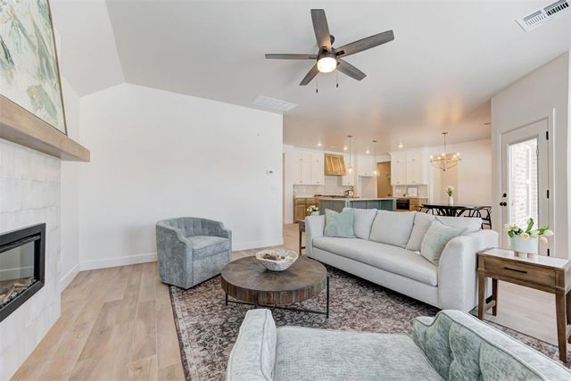 1210 Tawny Hills Road, Piedmont, OK 73078