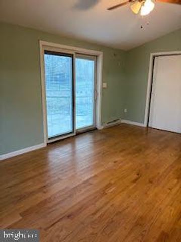 205 PARKRIDGE DR, Perkasie, PA 18944