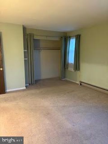 205 PARKRIDGE DR, Perkasie, PA 18944