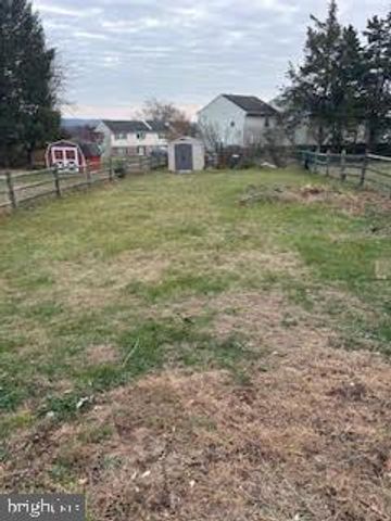 205 PARKRIDGE DR, Perkasie, PA 18944