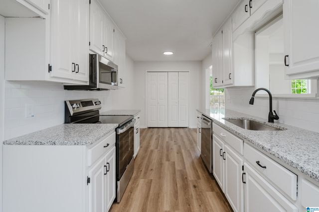 9249 TINGLE CUT OFF ROAD, Dora, AL 35062