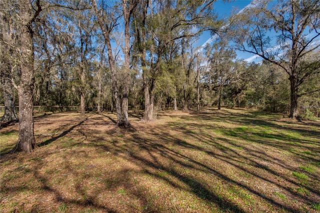 63 LAKE WOOD CIRCLE, Ocala, FL 34482