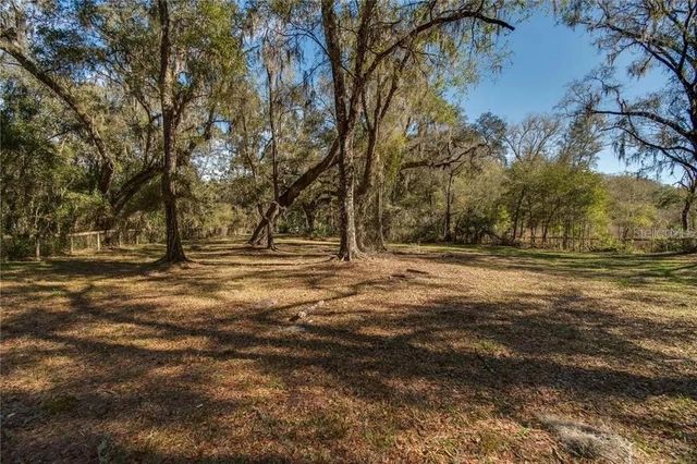 63 LAKE WOOD CIRCLE, Ocala, FL 34482