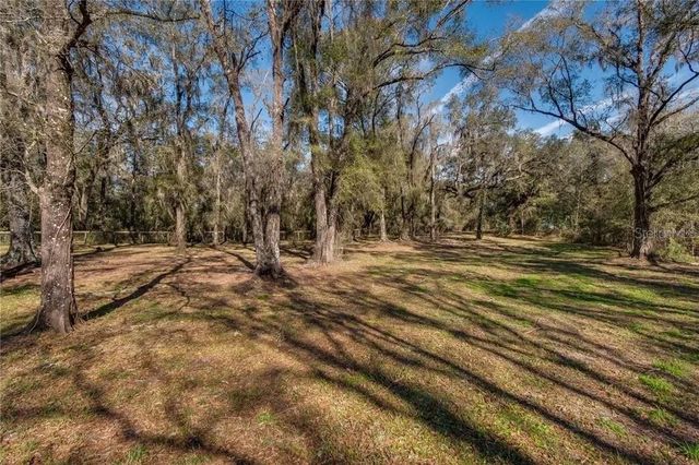 63 LAKE WOOD CIRCLE, Ocala, FL 34482