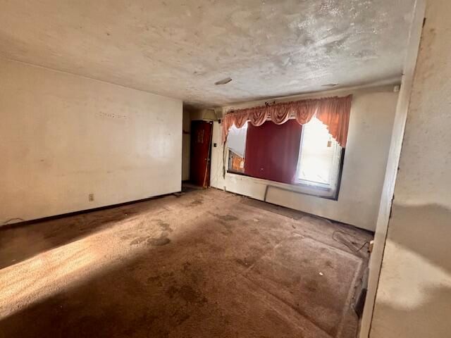 1027 E 35th Place, Gary, IN 46409