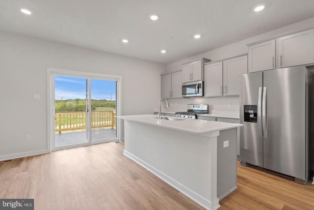 7518 DAYBREAK DR, Brandywine, MD 20613