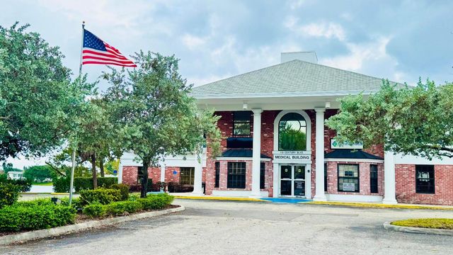 164 Kent J, West Palm Beach, FL 33417