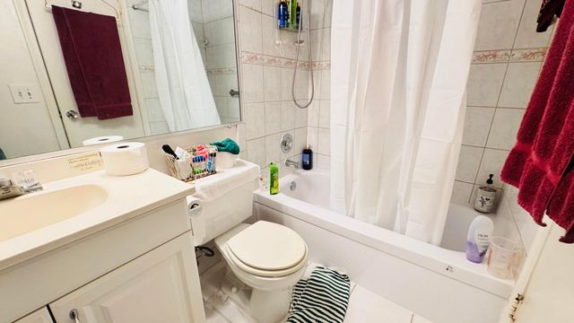 164 Kent J, West Palm Beach, FL 33417