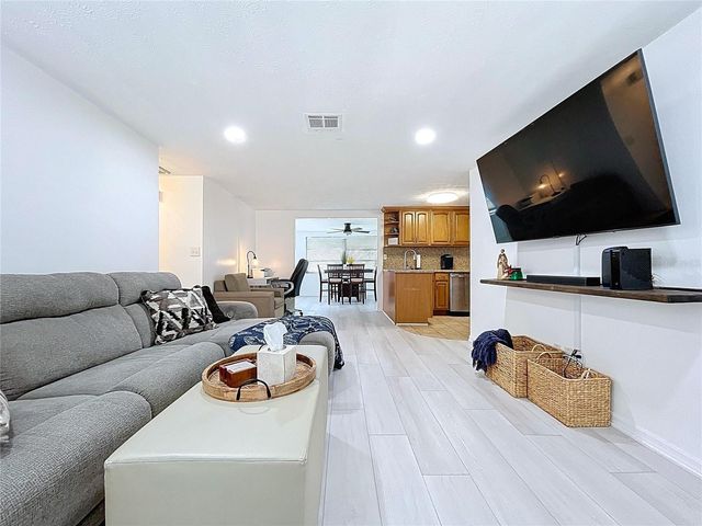 2107 HARRISON DRIVE, Holiday, FL 34691