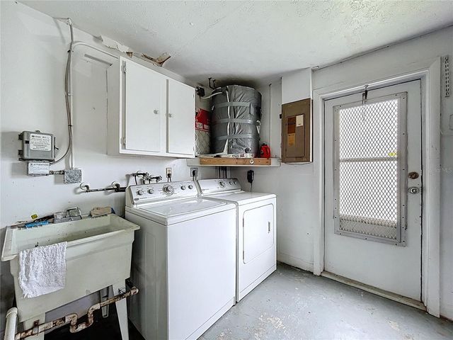 2107 HARRISON DRIVE, Holiday, FL 34691