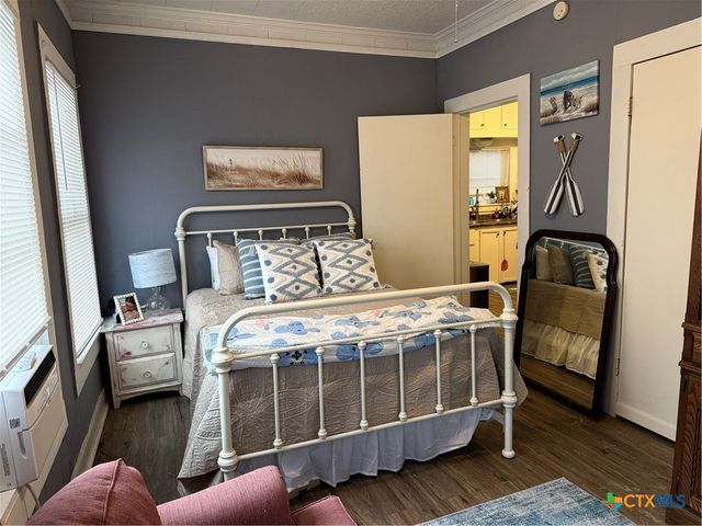 311 W Clayton Street, Cuero, TX 77954