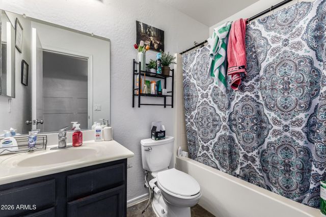 1872 E KACHINA Drive, Casa Grande, AZ 85122