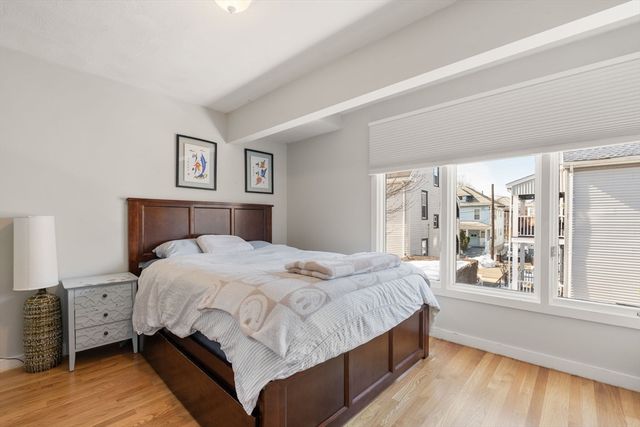 25 Perry St 25, Somerville, MA 02143