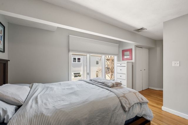 25 Perry St 25, Somerville, MA 02143