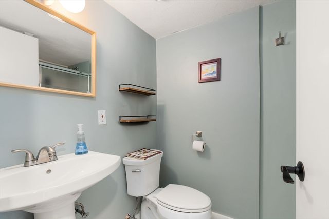 25 Perry St 25, Somerville, MA 02143